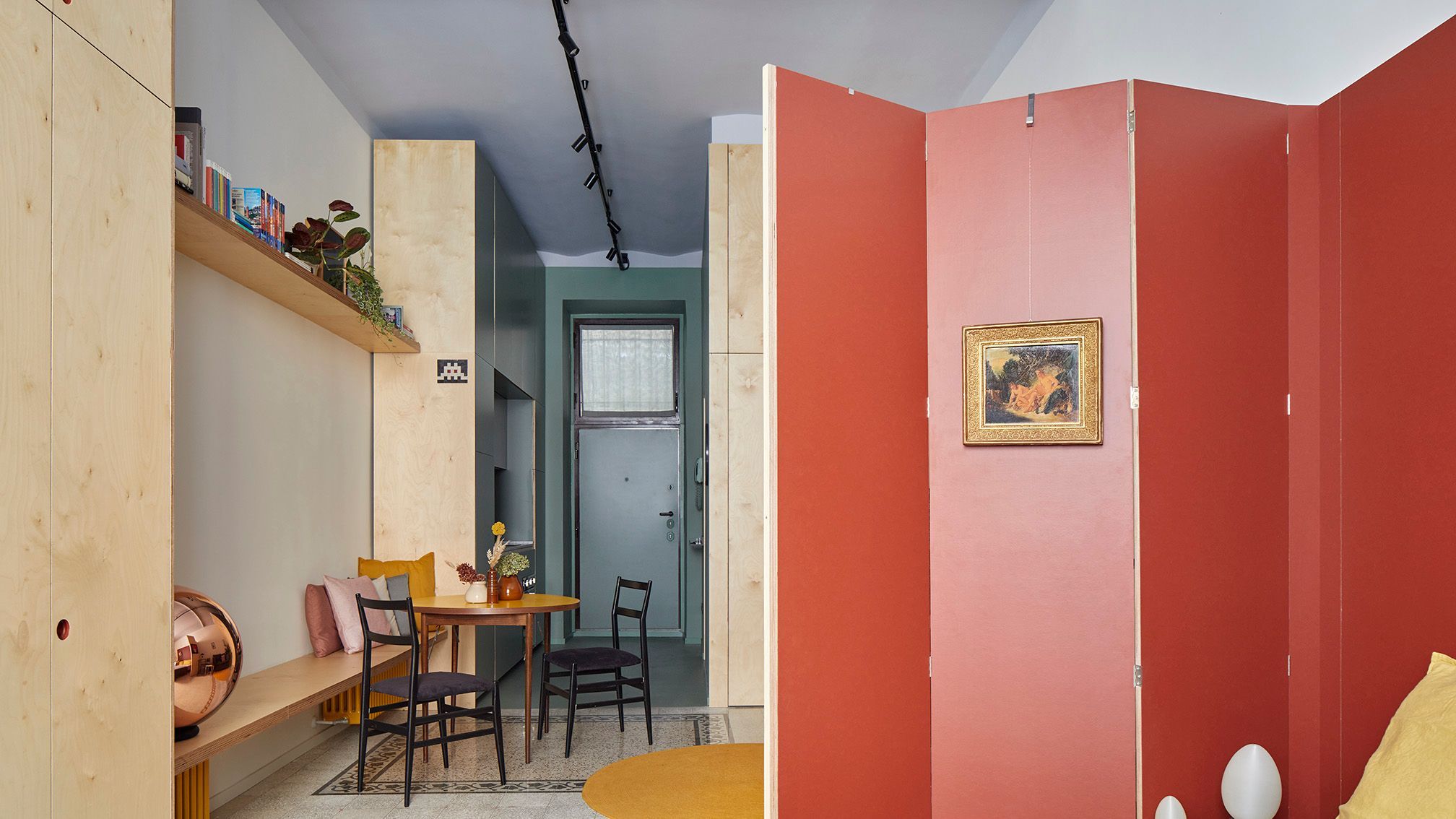 chambre et salon décoration design colorée appartement 40m2 Rome