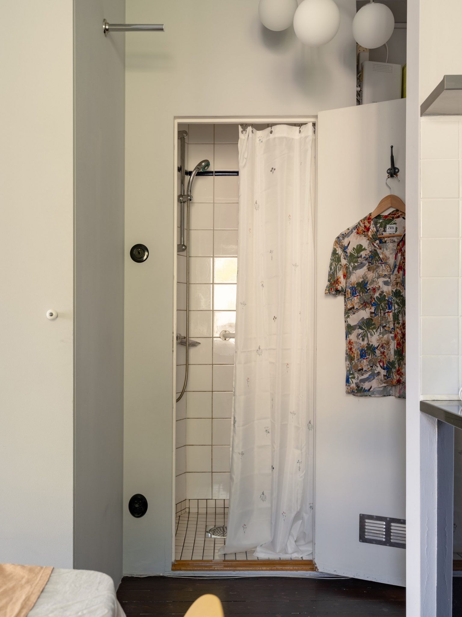 espace douche studio 29m2 décoration vintage