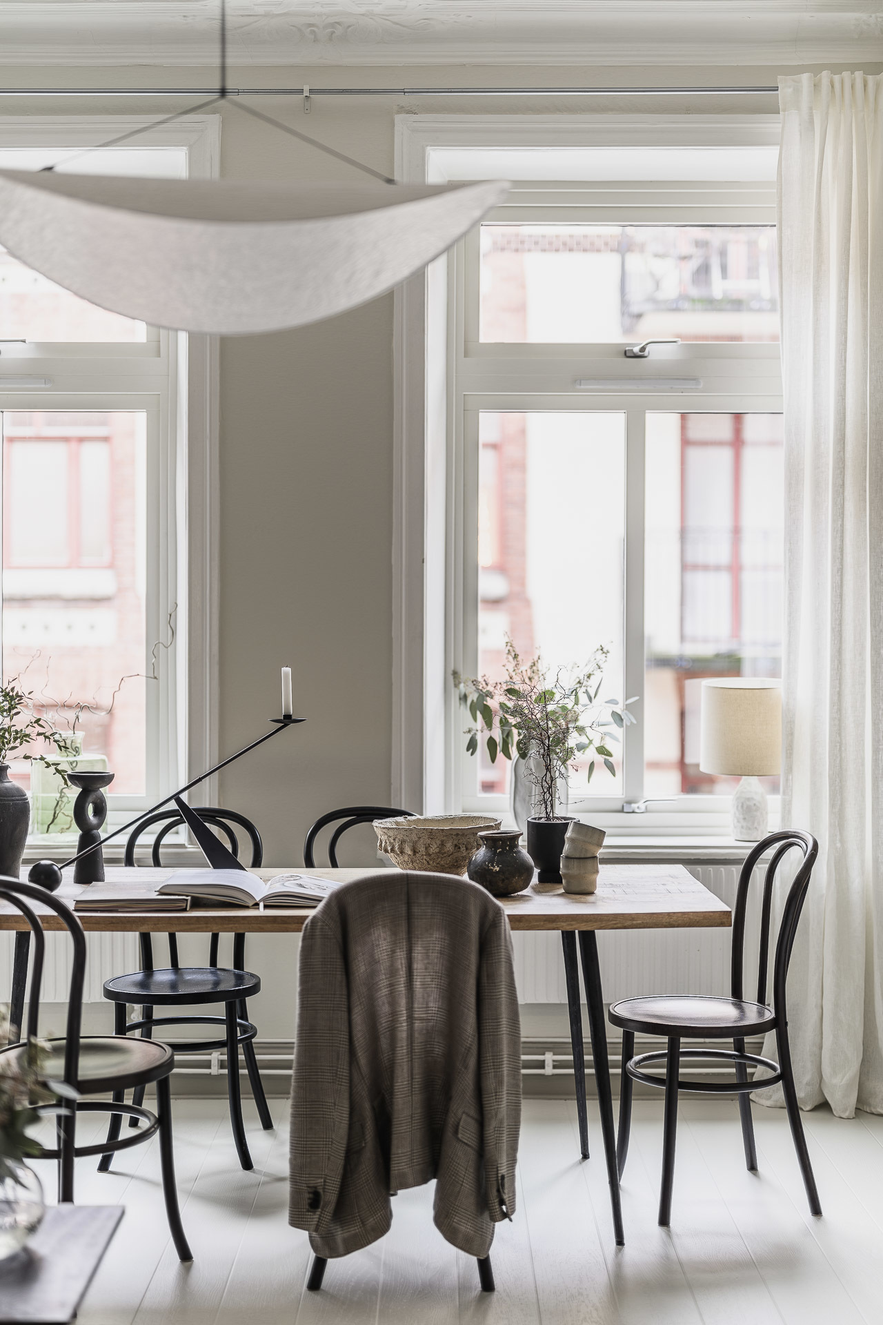 salle à manger décoration scandinave appartement 72m2 ancien