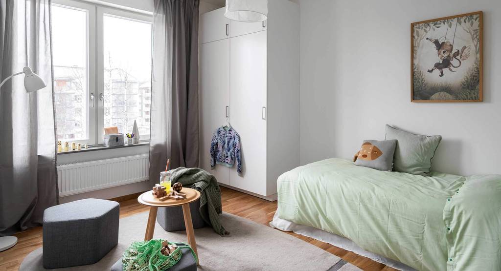 chambre décoration scandinave avec éléments décoratifs verts et jaunes chambre décoration scandinave avec éléments décoratifs verts et jaunes