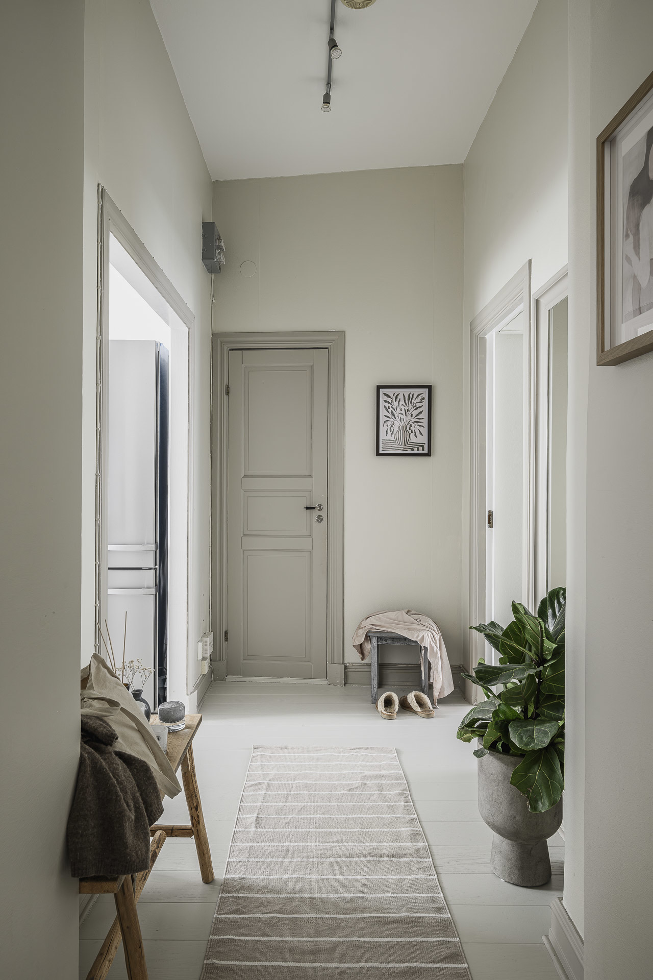 entrée avec banc