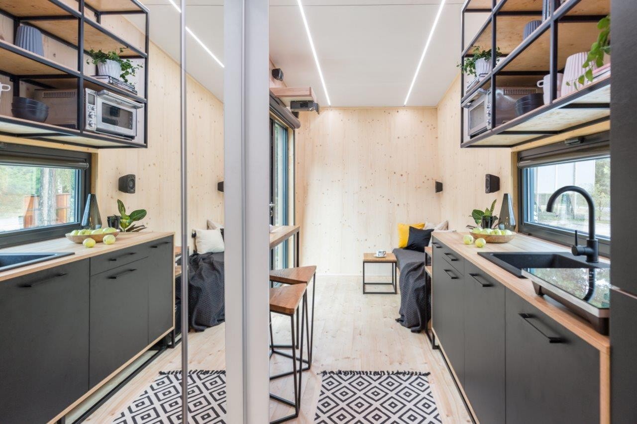 intérieur tiny house 15m2 Dark Vader Tiny Smart House intérieur tiny house 15m2 Dark Vader Tiny Smart House