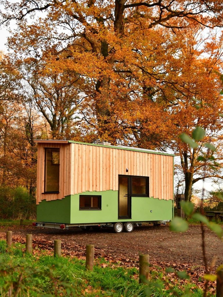 Gallery Detail: Cette Tiny House Française Refuge D Une Artiste Est Son