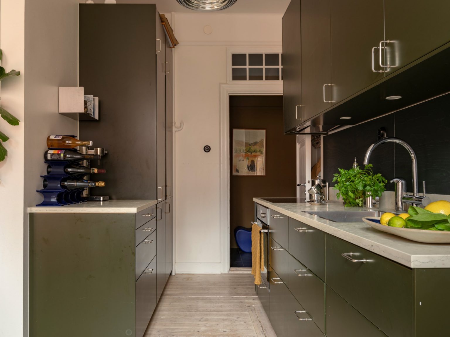 cuisine verte IKEA deux-pièces de 63m2 décoration scandinave
