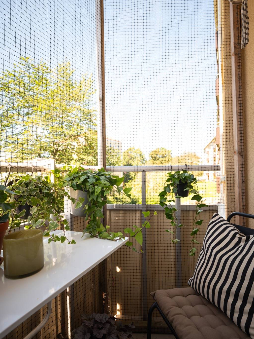 balcon appartement 44m2 décoration mid-century modern balcon appartement 44m2 décoration mid-century modern