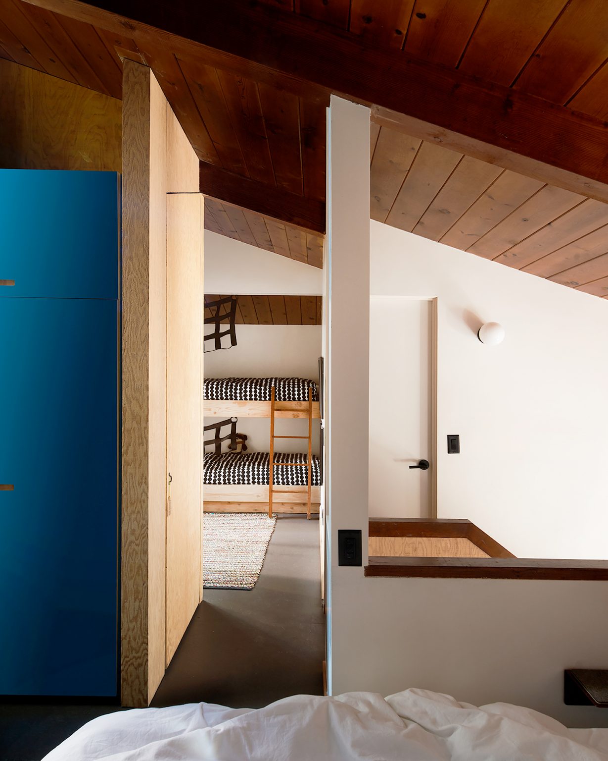 chambre sur mezzanine maison en bois Mini-Mod n°3 à Sea Ranch