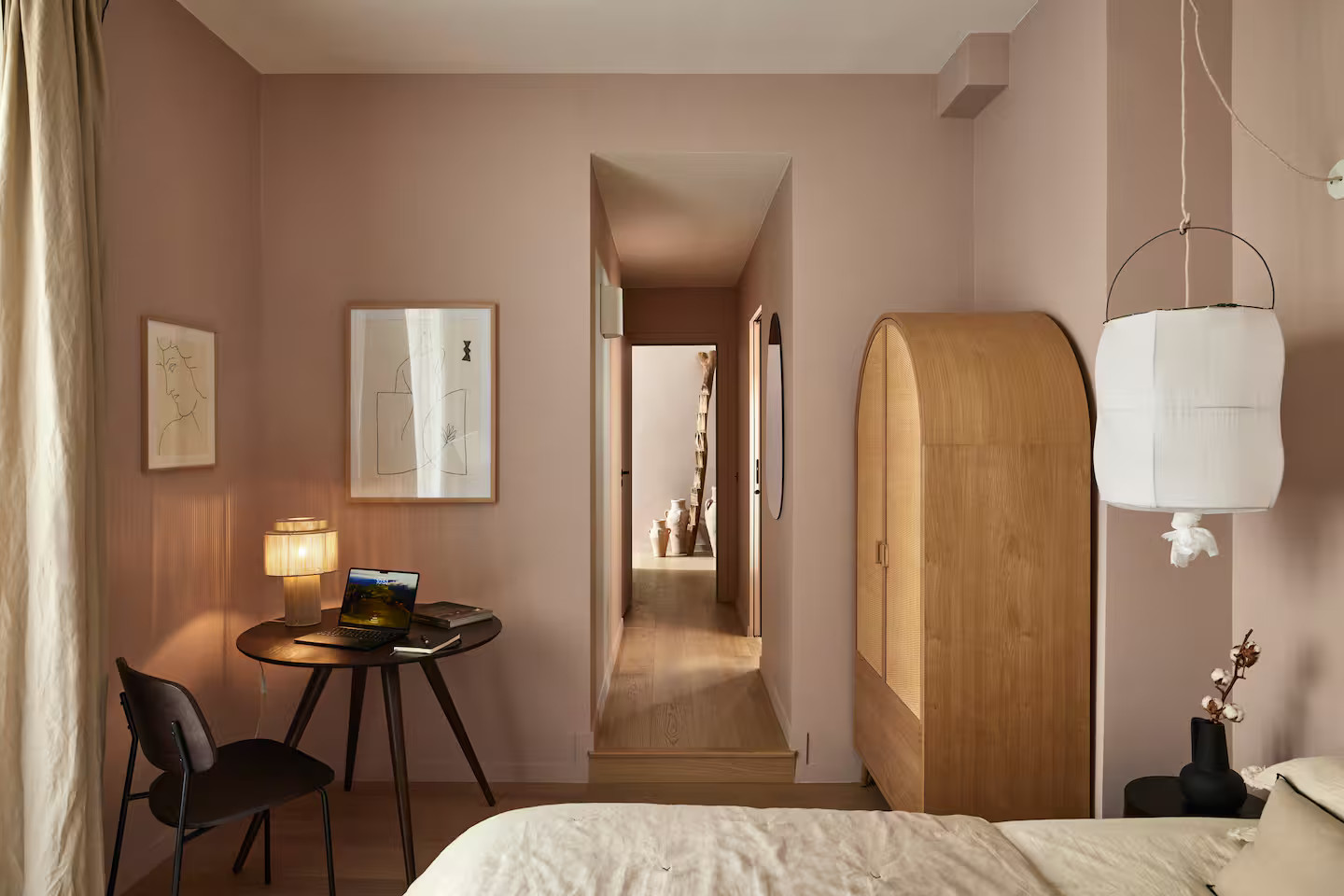 chambre décoration contemporaine terracotta appartement Paris