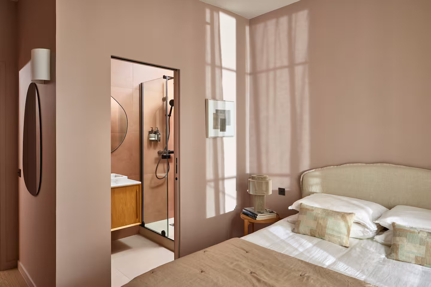 chambre avec salle de bain 
