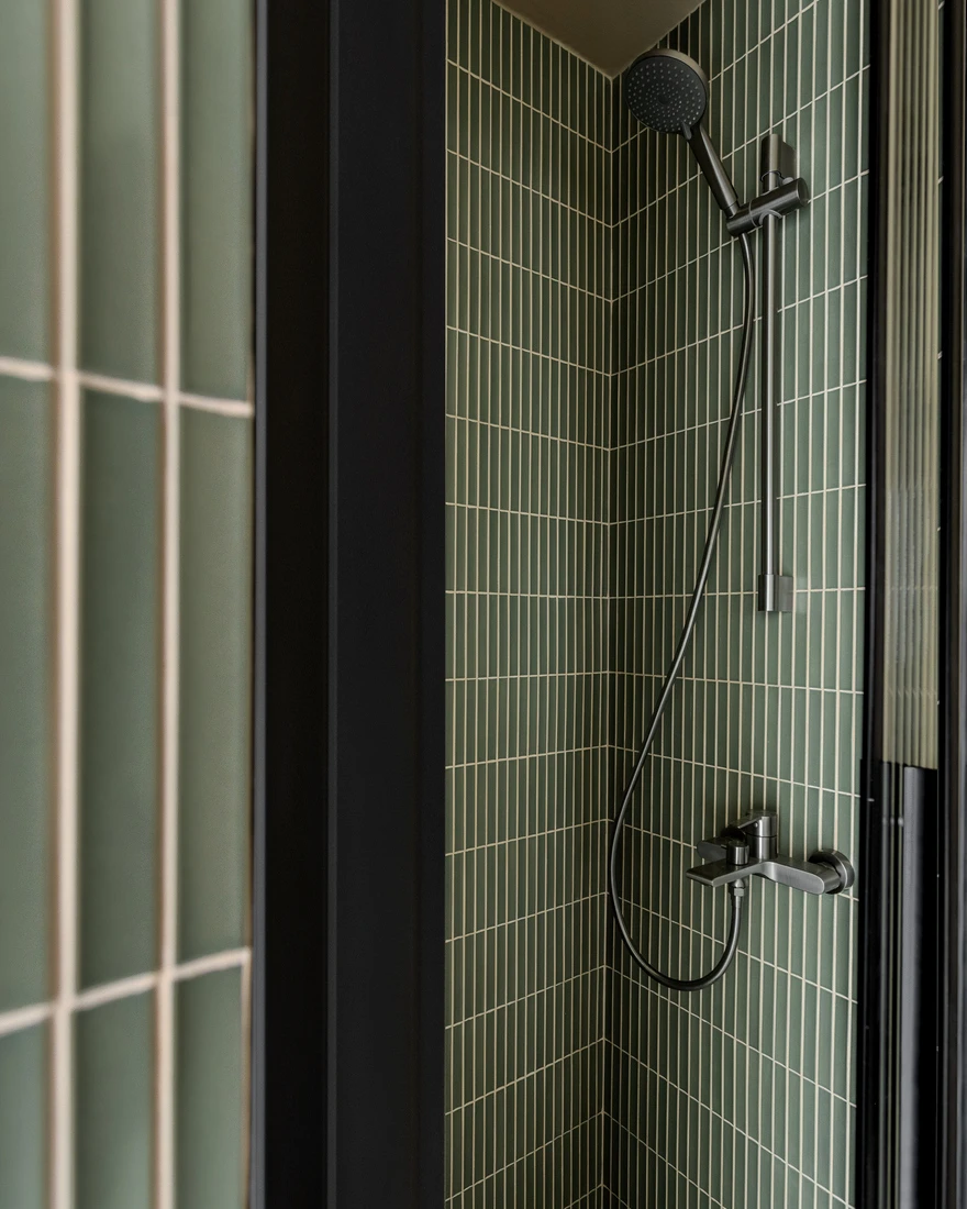salle de bain carrelage vert décoration design appartement design 45m2 salle de bain carrelage vert décoration design appartement design 45m2