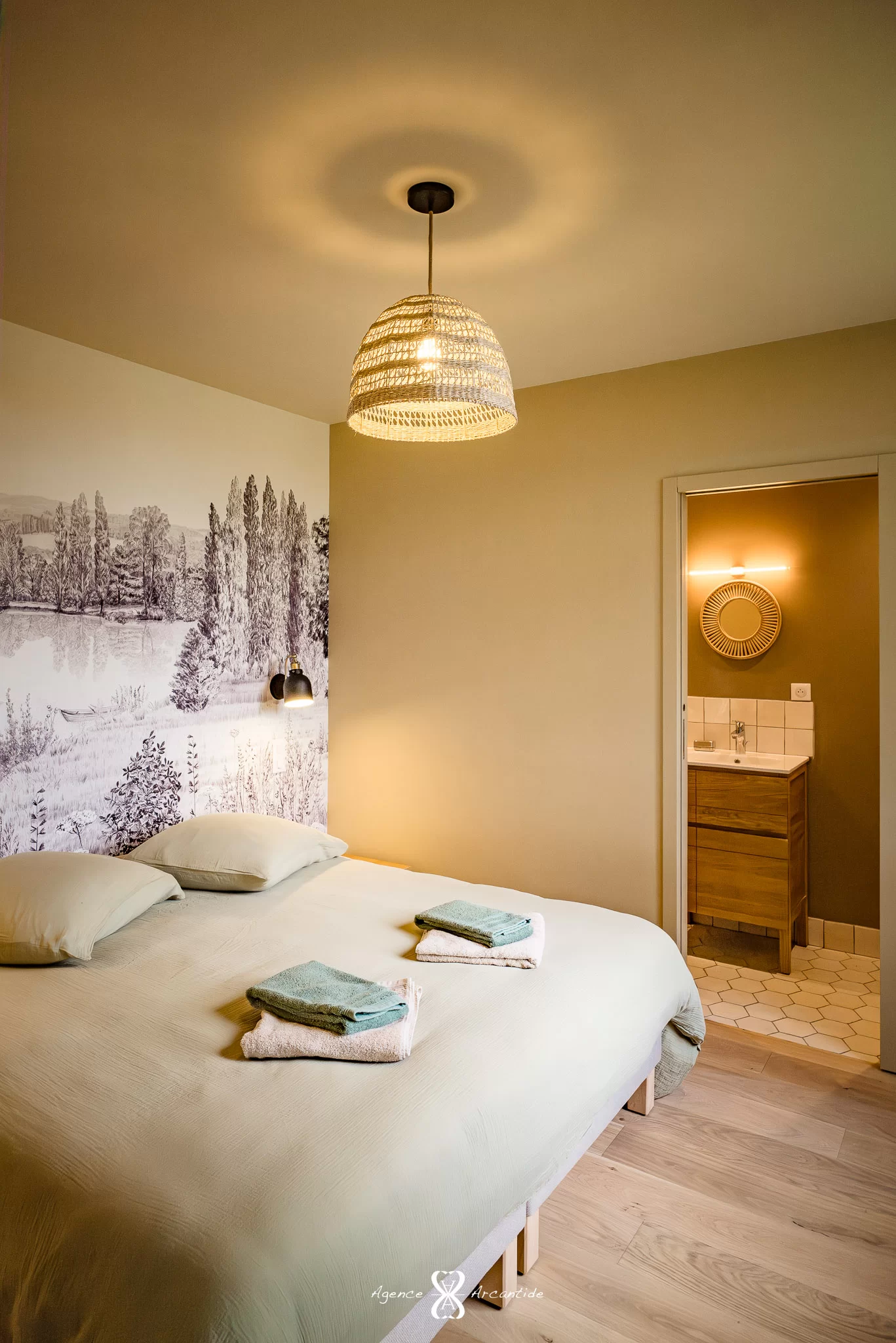 chambre décoration contemporaine maison ancienne rénovée La Grande Pommeraie Baie de Somme
