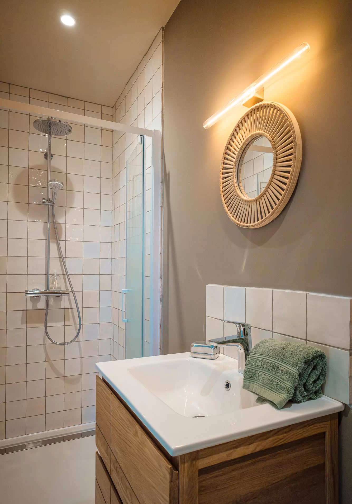 salle de bain décoration contemporaine maison ancienne rénovée La Grande Pommeraie Baie de Somme