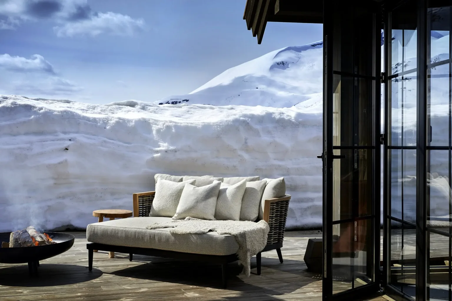 terrasse vue montagne maison contemporaine en bois