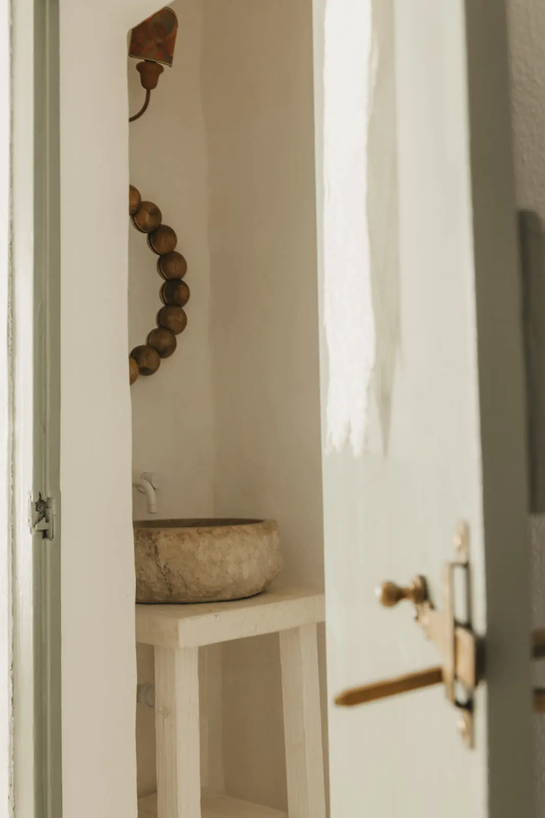 salle de bain décoration vintage et méditerranéenne maison Minorque