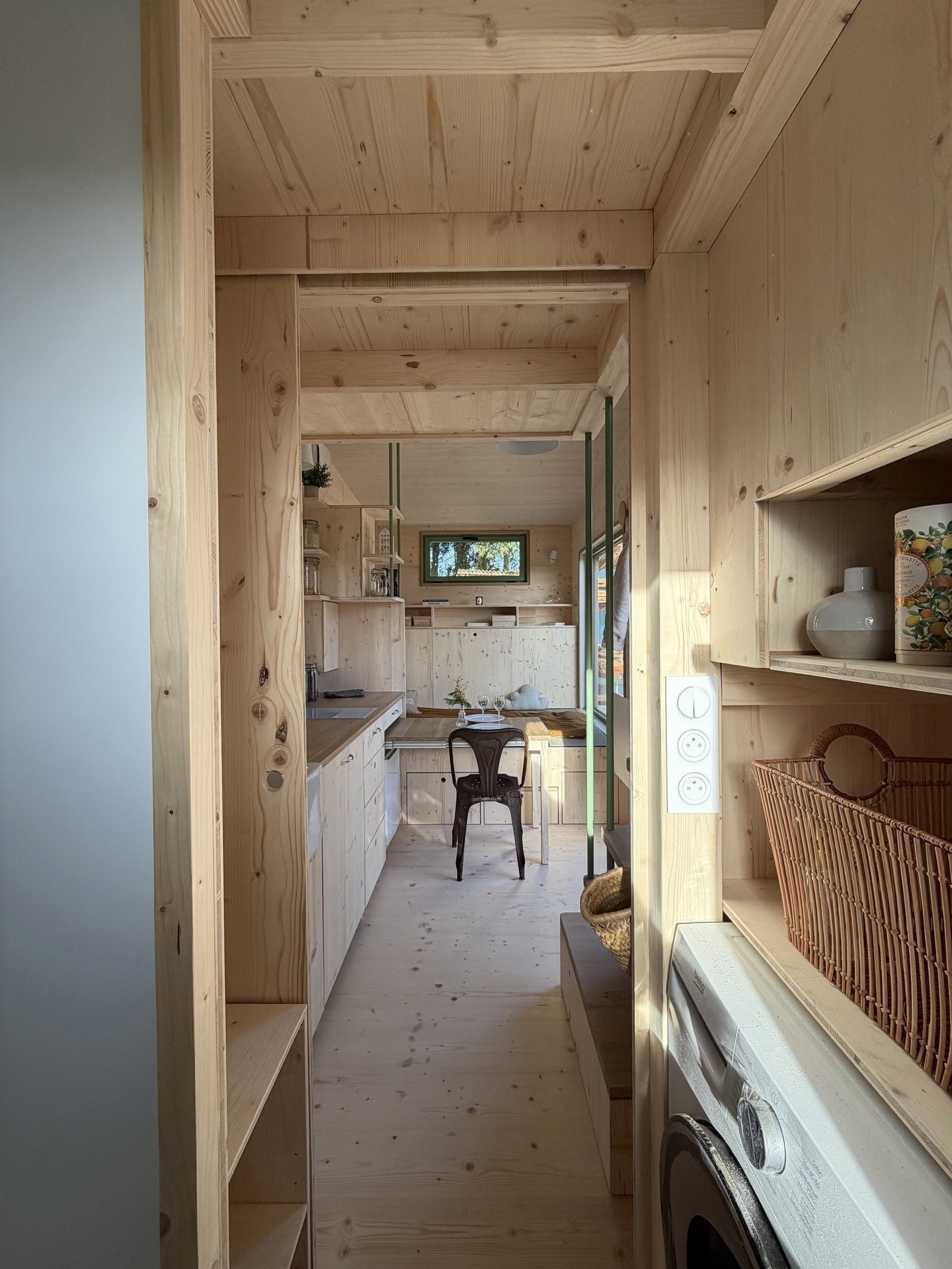 tiny house française pour 4 avec mezzanine