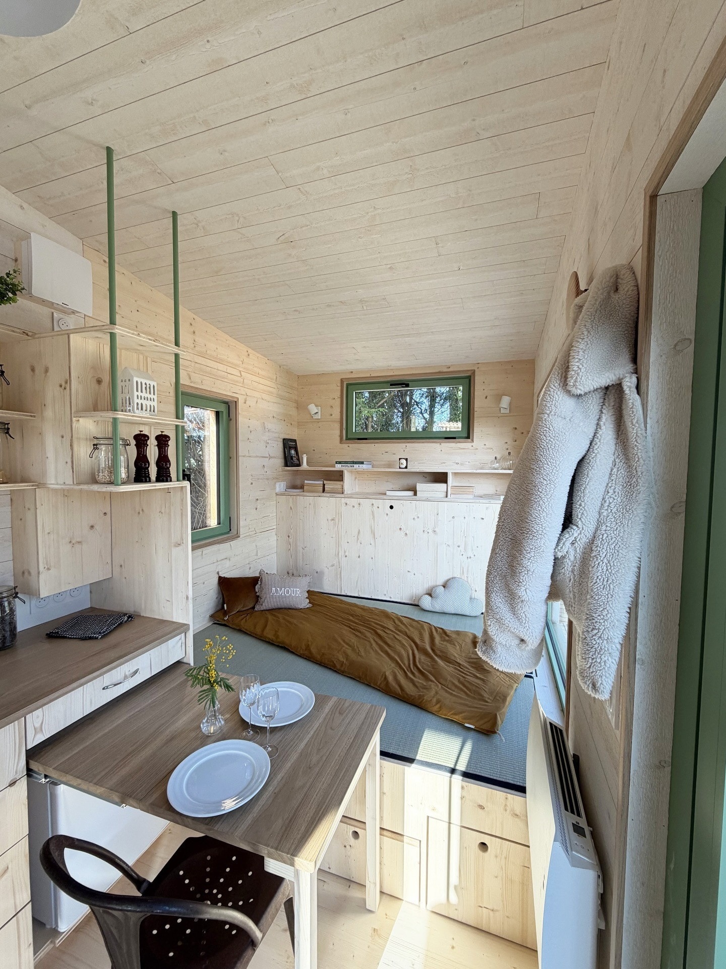 tiny house française pour 4 avec mezzanine