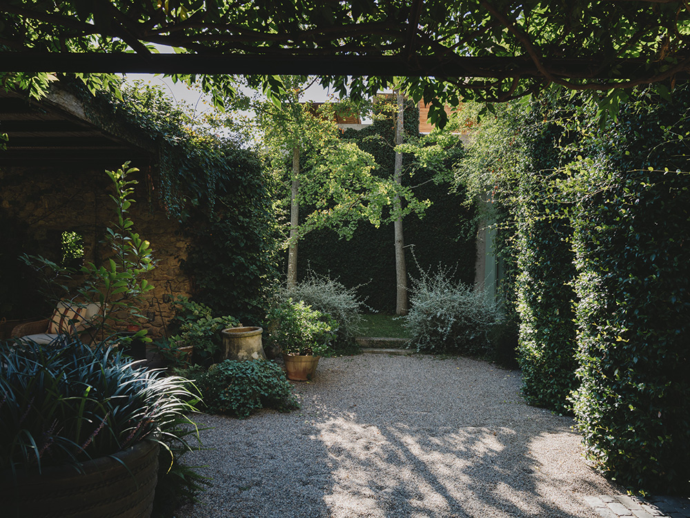 dry garden house in Spain