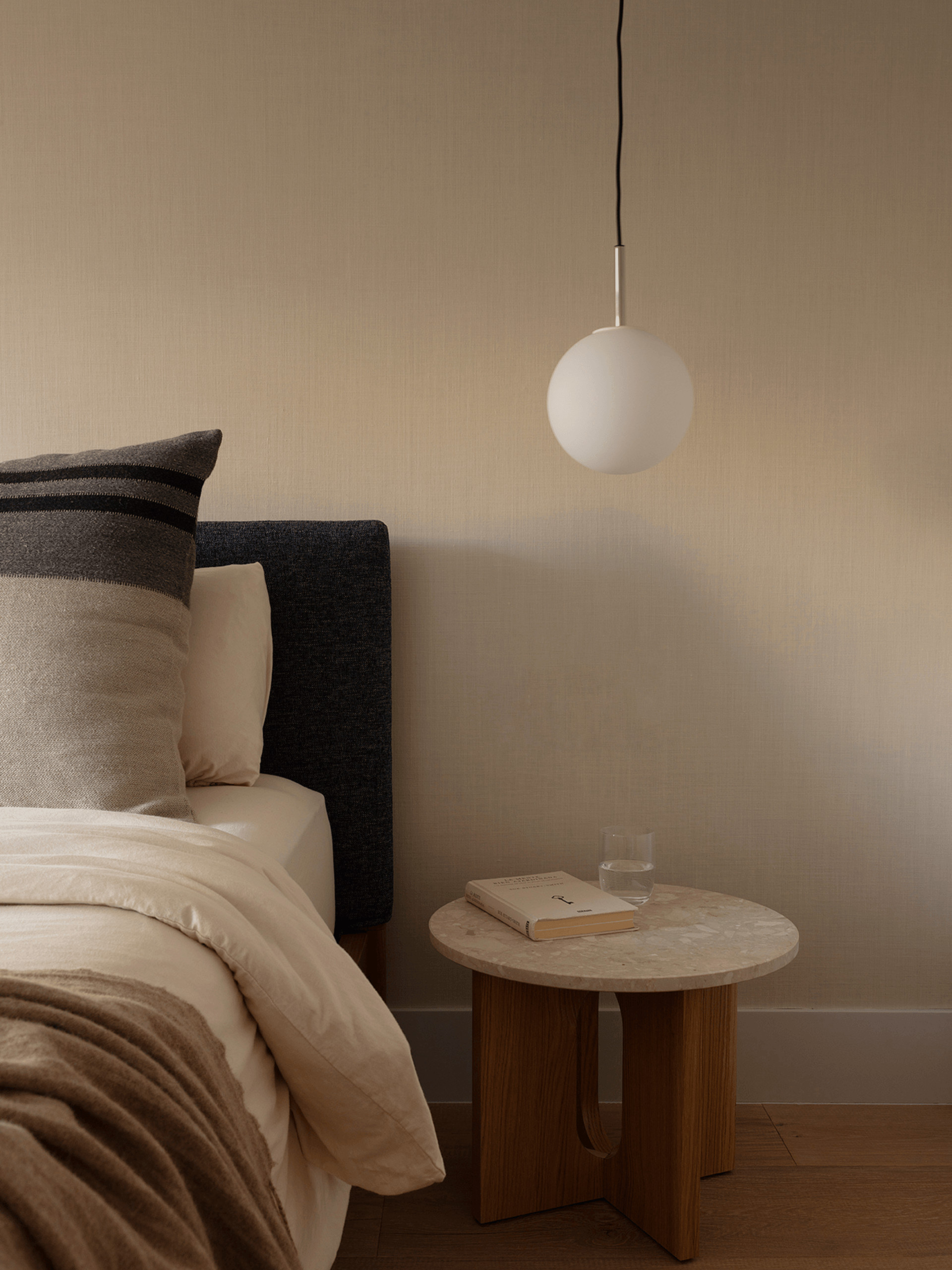 bedroom beige design