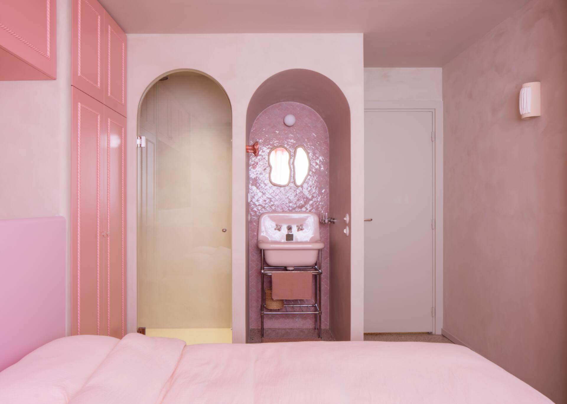 chambre rose avec salle de bain style vintage chambre rose avec salle de bain style vintage