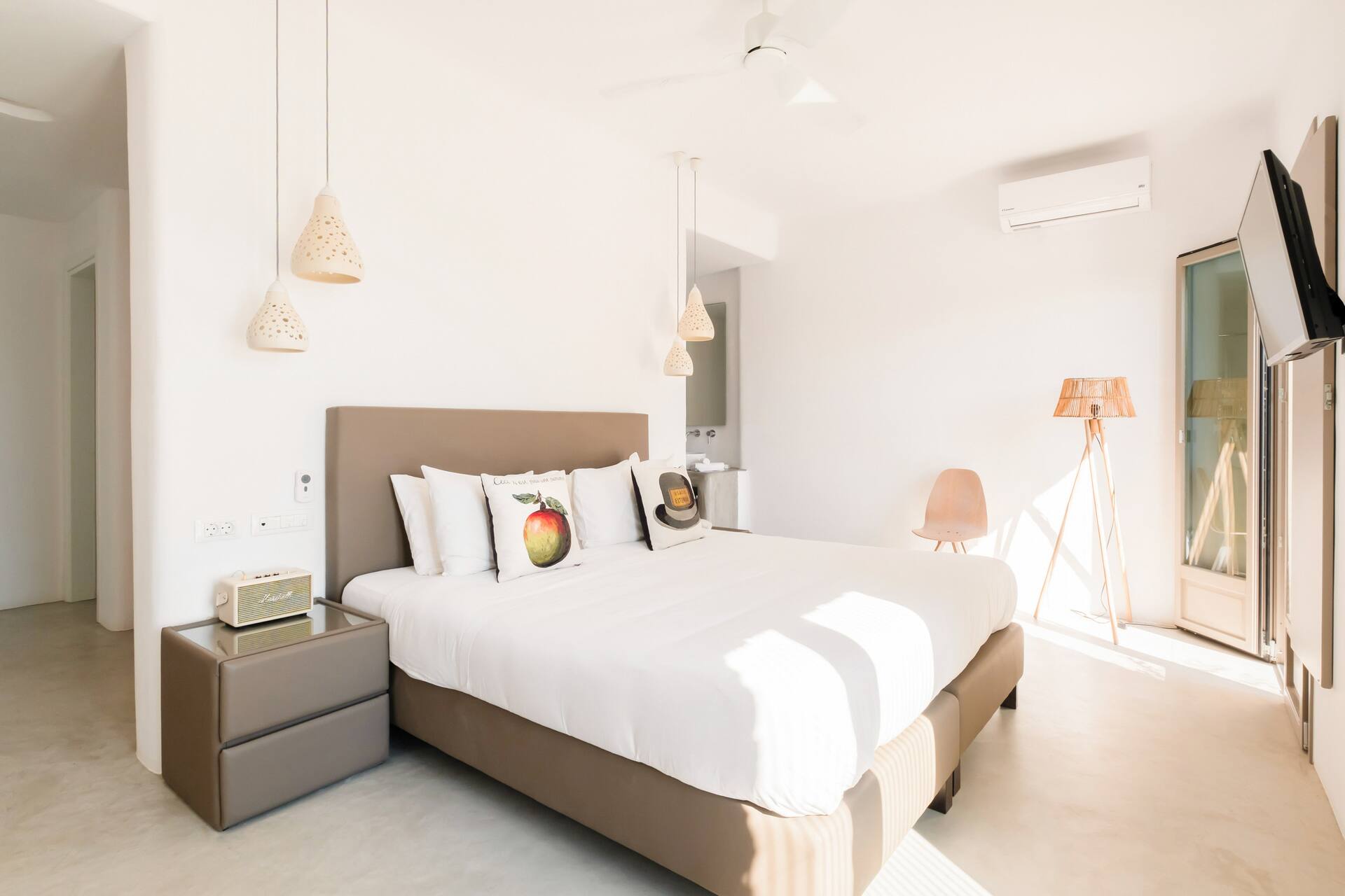 bedroom Mykonos house with swimming pool contemporary decor bedroom Mykonos house with swimming pool contemporary decor