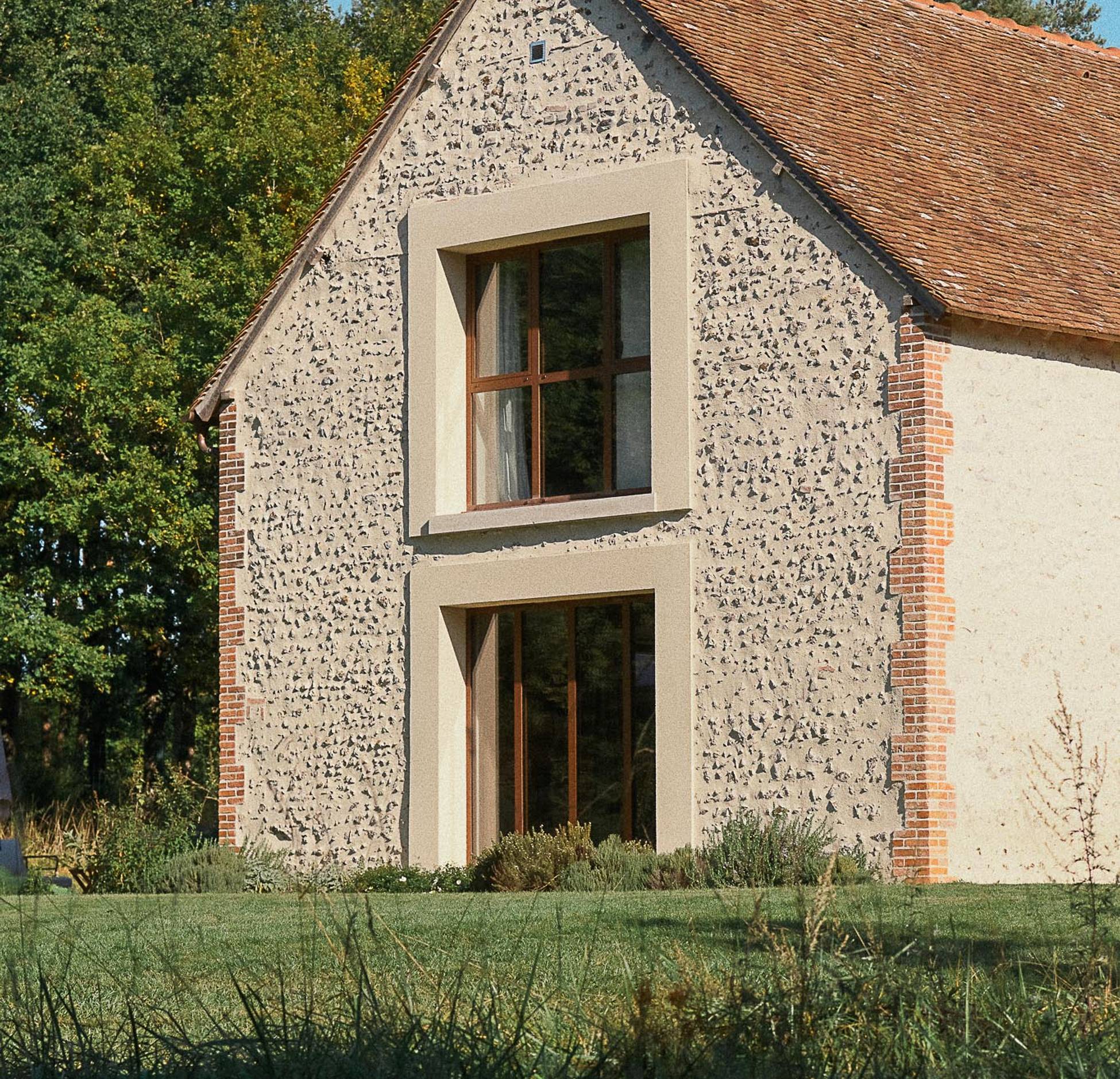 period stone house Hameau de Sol Sologne French countryside period stone house Hameau de Sol Sologne French countryside