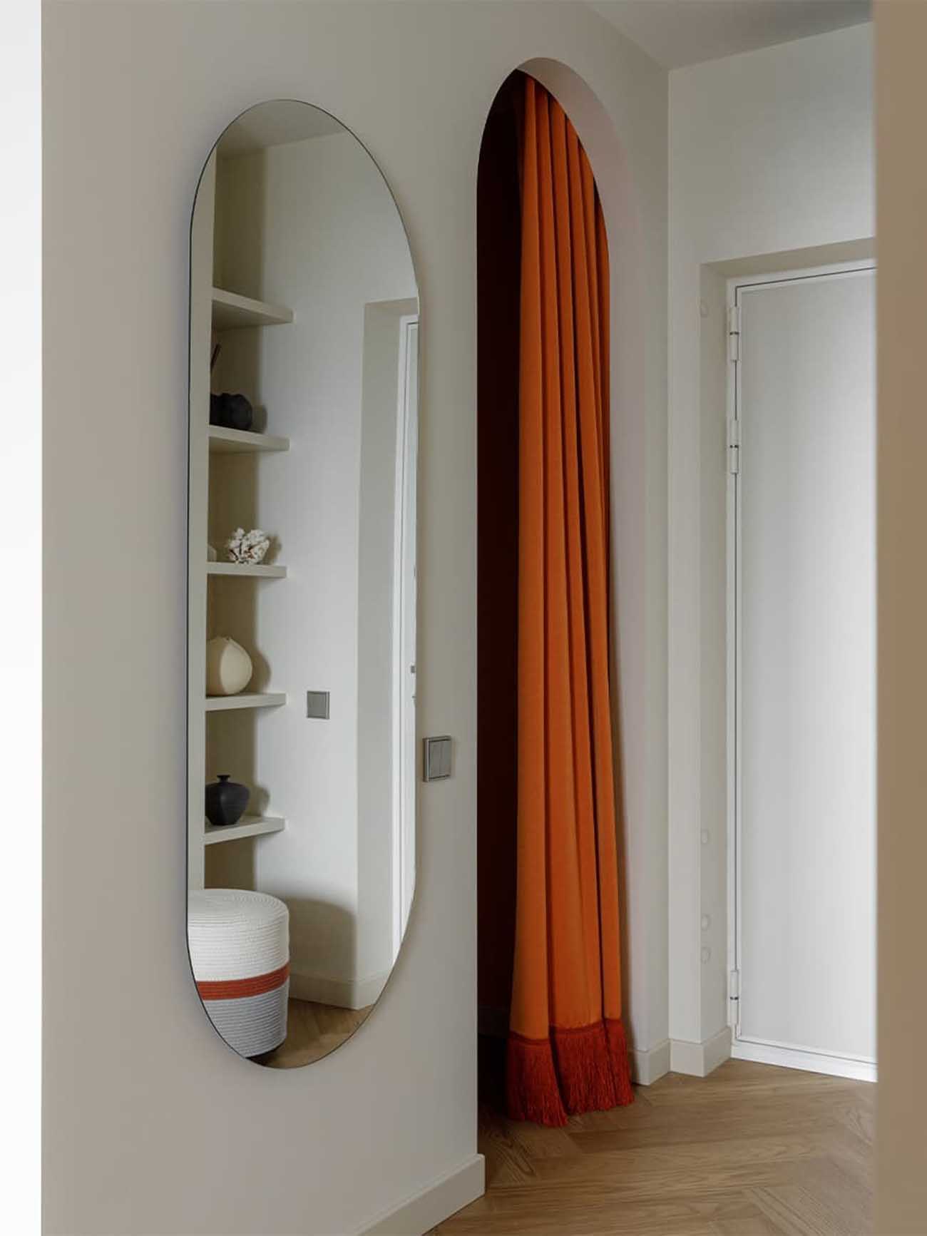 dressing room arched opening closed by orange curtains two-piece 37m2