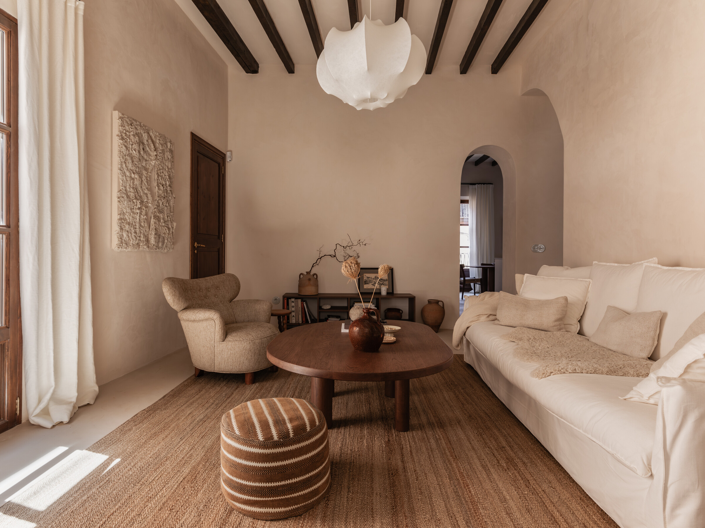 Cet appartement à Palma de Majorque mélange l'artisanat local et le design scandinave