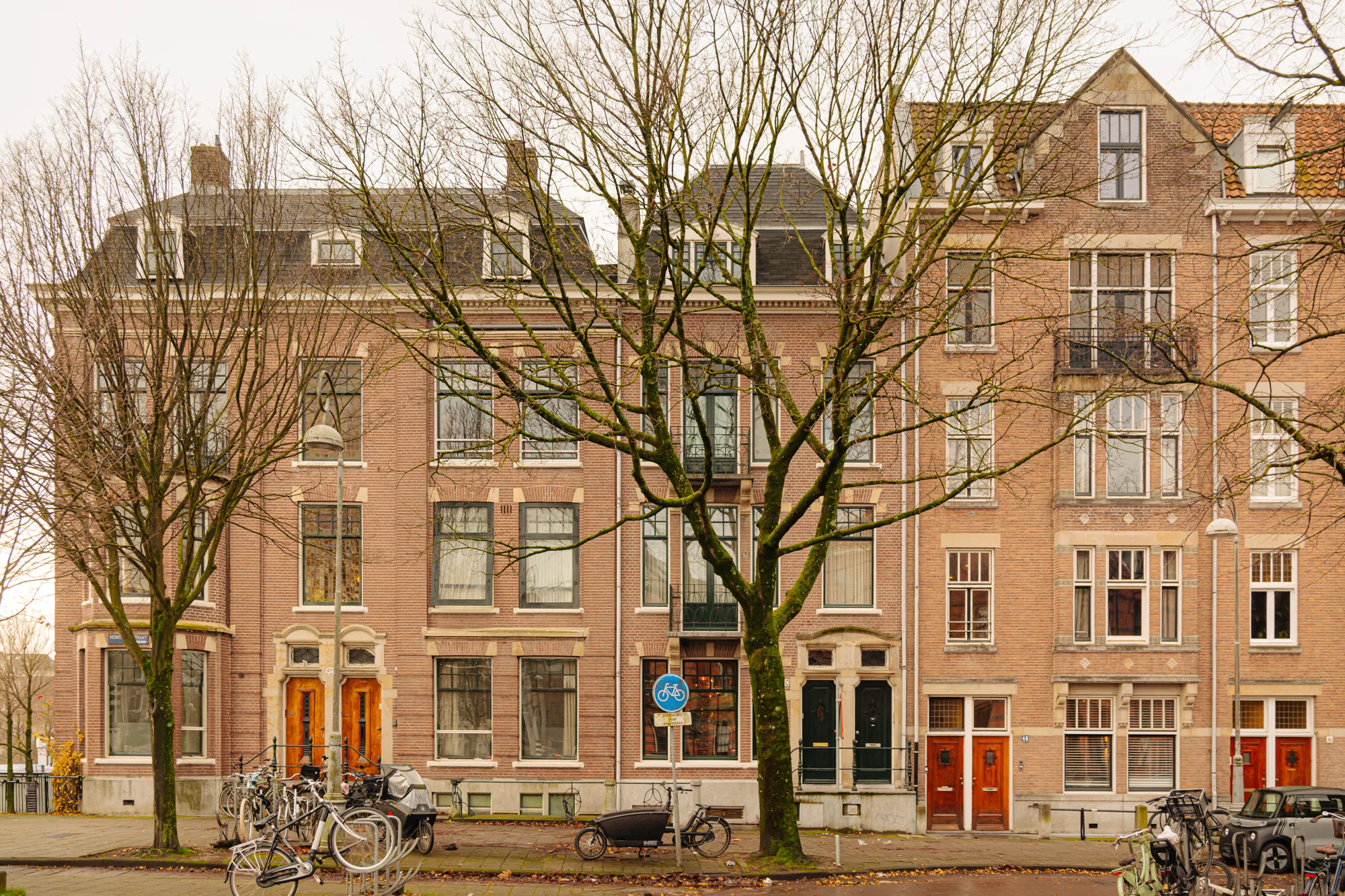 immeuble ancien en briques Amsterdam