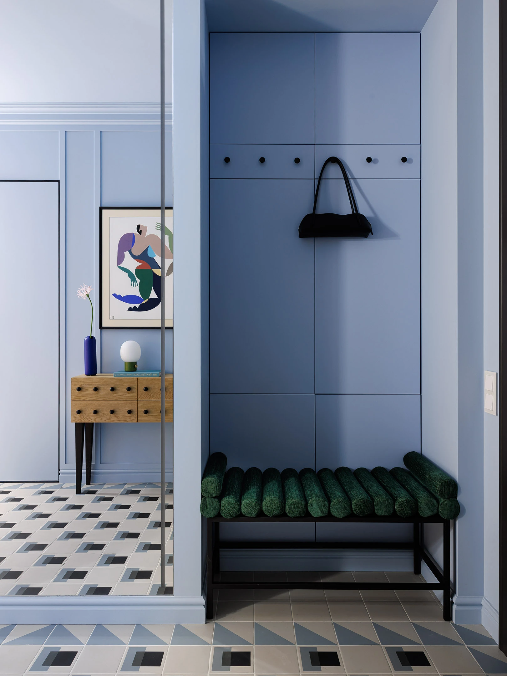 entrée mur bleu lavande console bois banc design vert entrée mur bleu lavande console bois banc design vert