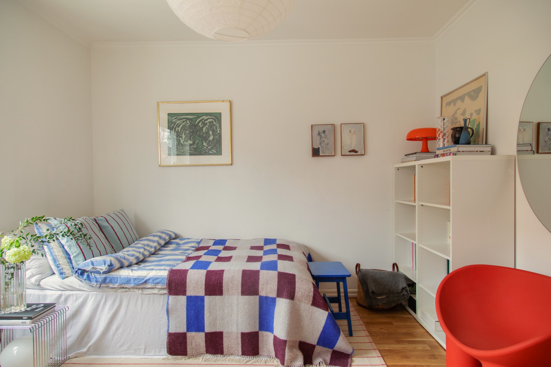 espace chambre studio 21m2 décoration colorée et scandinave espace chambre studio 21m2 décoration colorée et scandinave