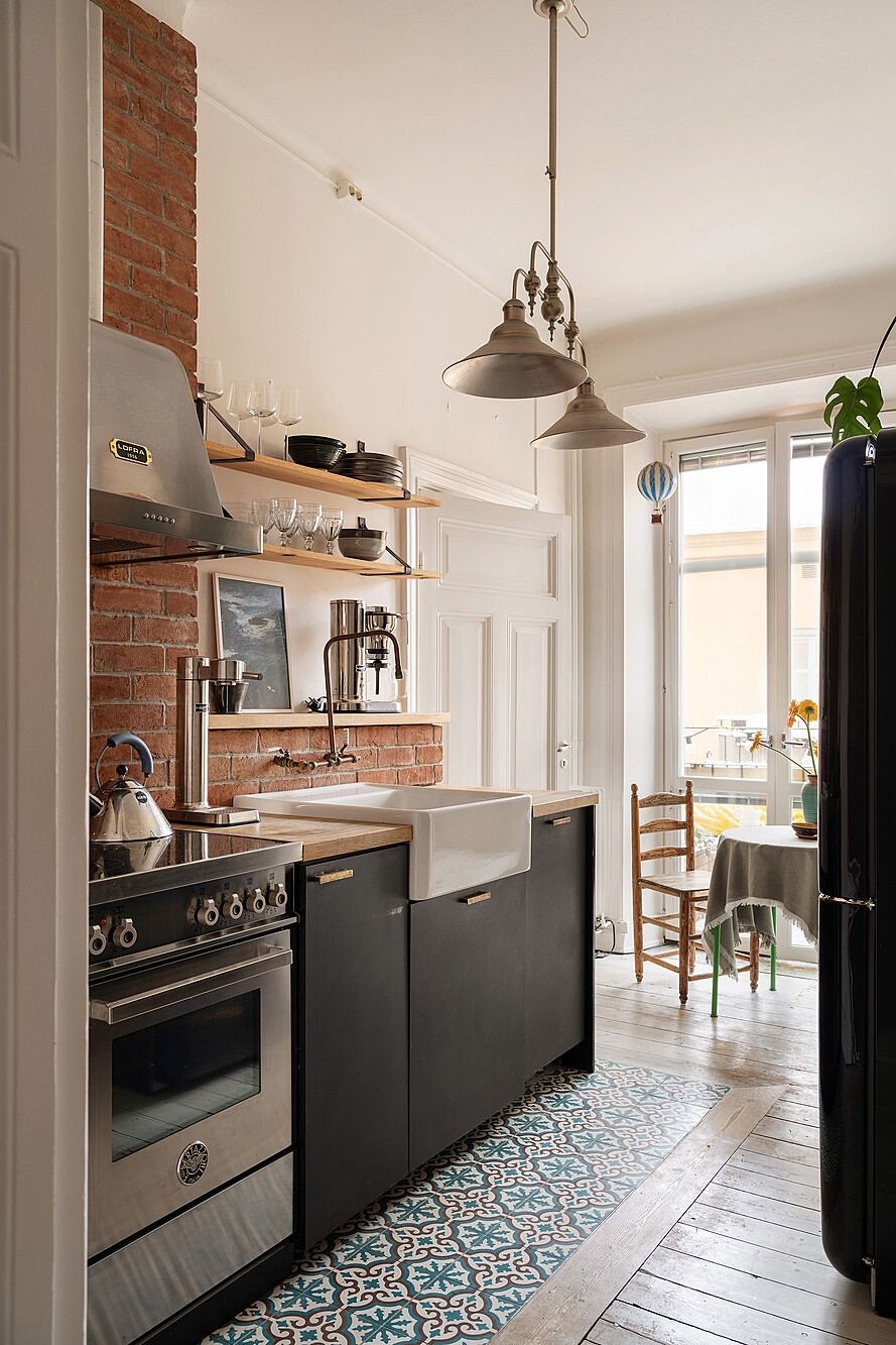 cuisine rustique chic appartement deux-pièces ancien décoration vintage et bohème