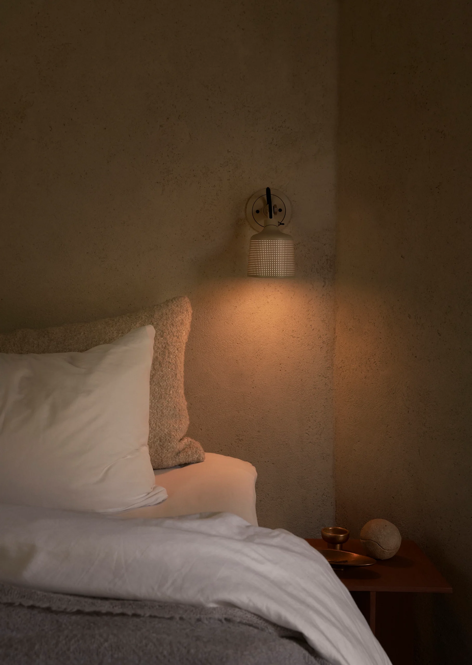 chambre maison Vipp au bord d'un étang dans l'état de New York architecte Johnston Marklee