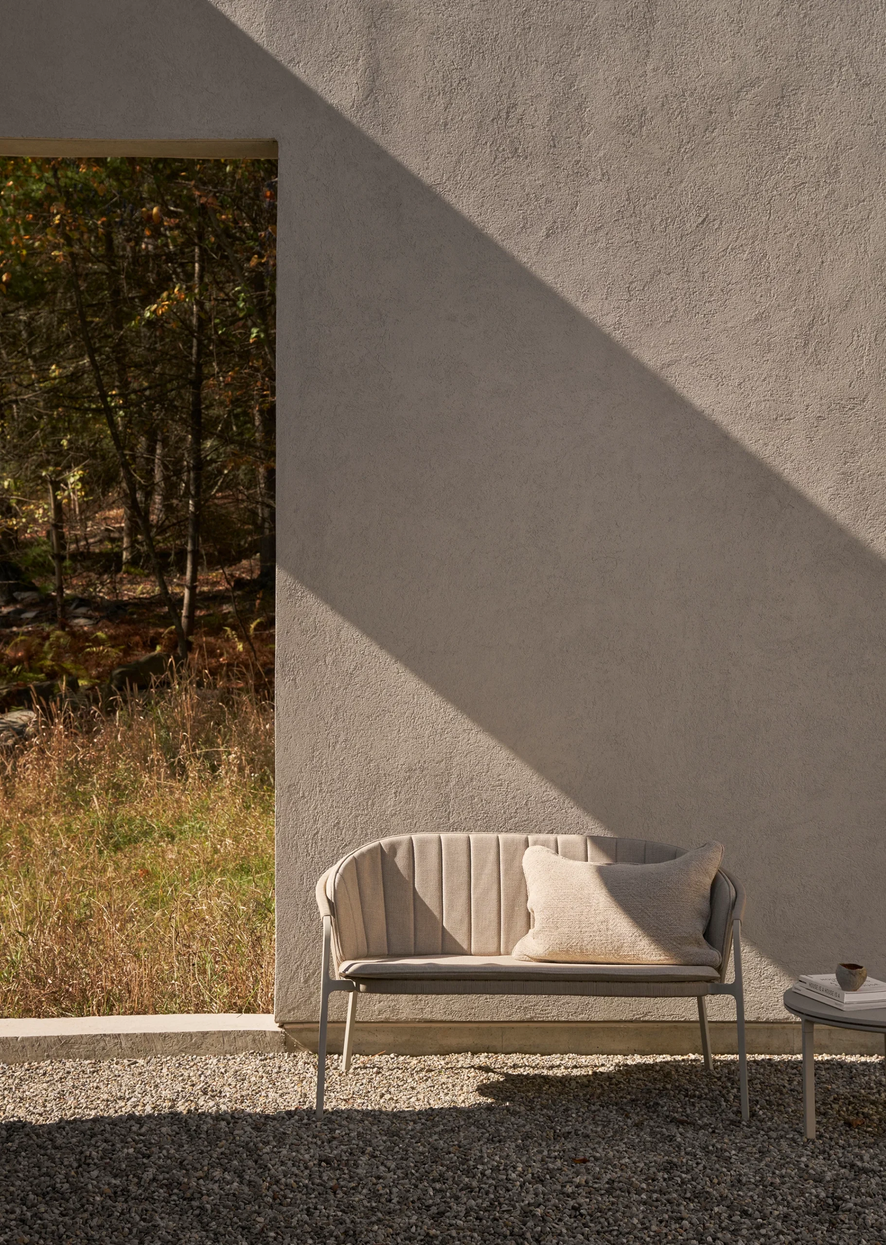 terrasse maison Vipp au bord d'un étang dans l'état de New York architecte Johnston Marklee