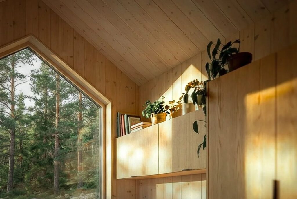 placards en hauteur dans chambre petite maison mobile Tanglewood Tiny Homes placards en hauteur dans chambre petite maison mobile Tanglewood Tiny Homes