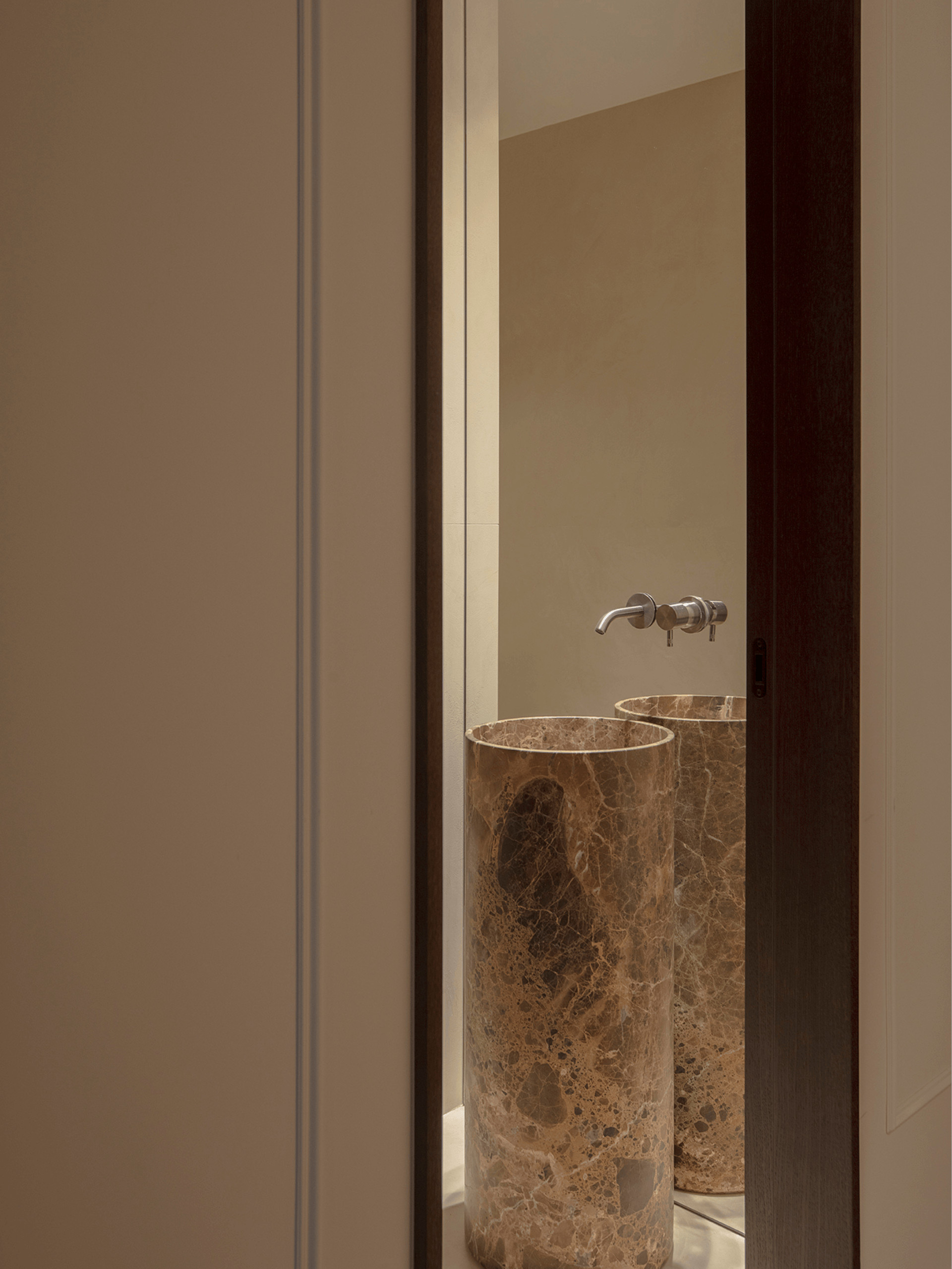 salle de bain vasque marbre rouge design salle de bain vasque marbre rouge design