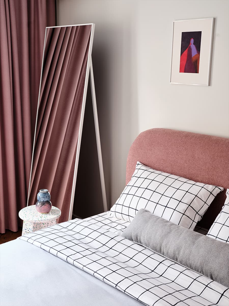 chambre rose et blanche deux-pièces 38m2