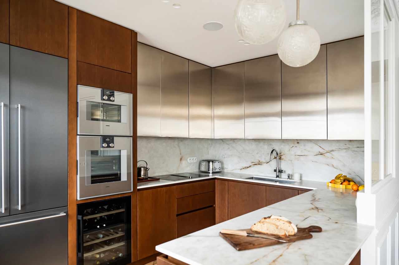 semi open wooden kitchen contemporary decor Haussmann-style Parisian apartment photo ©Julien Pepy