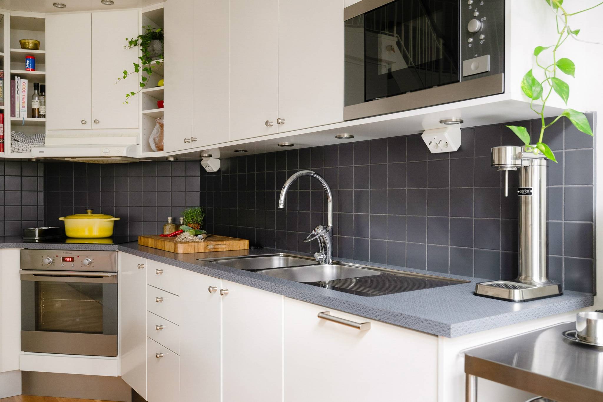 modern kitchen modern kitchen