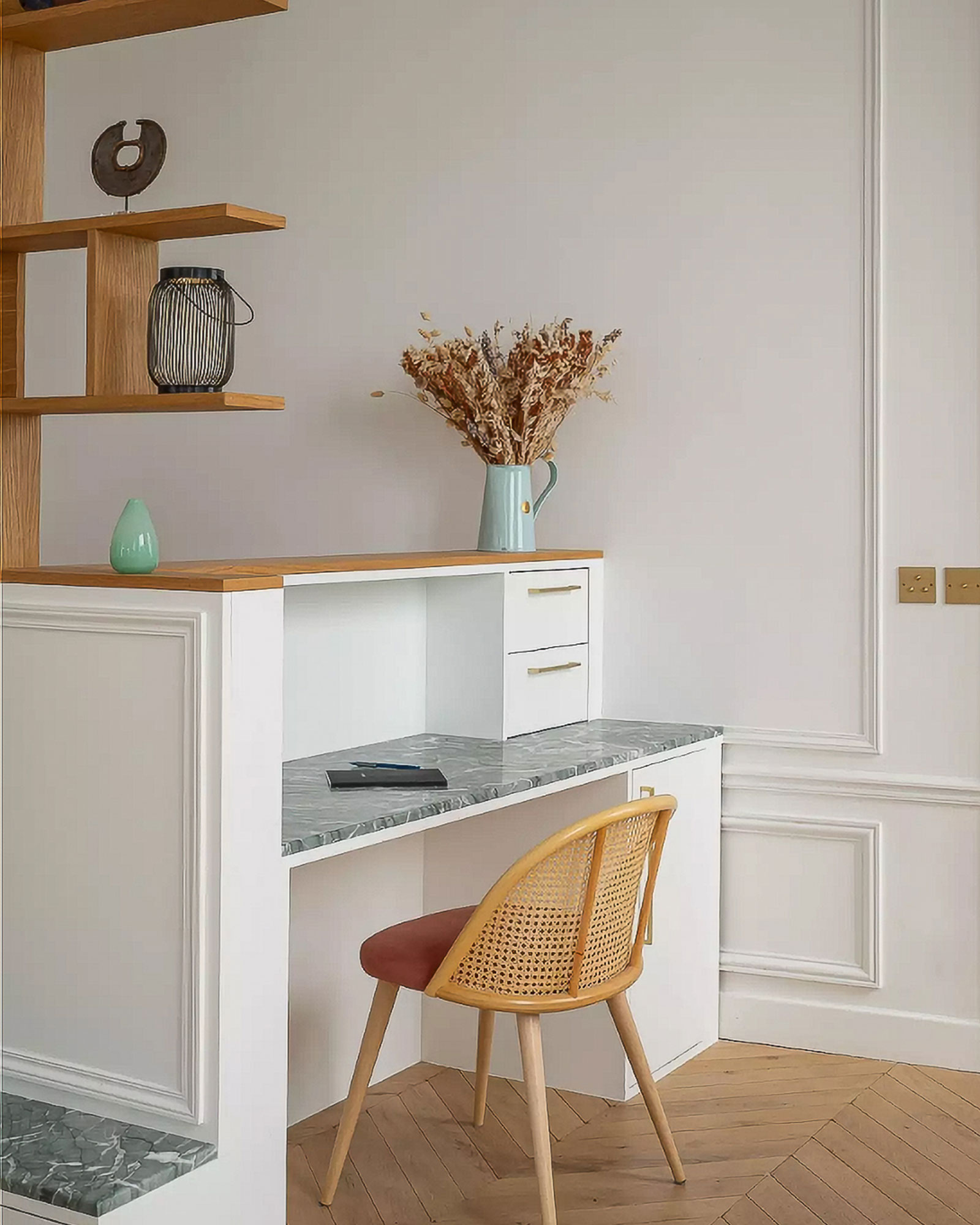 bureau dans salon bureau dans salon