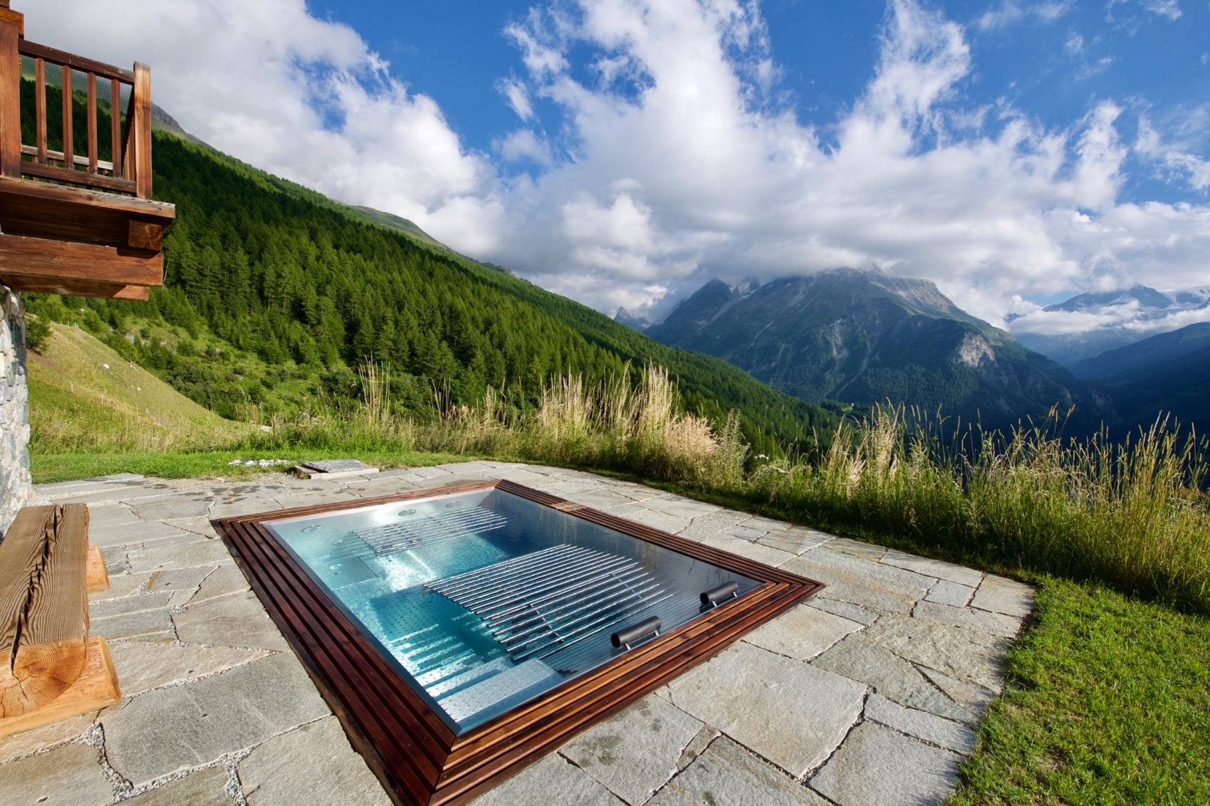 jardin chalet vue montagne