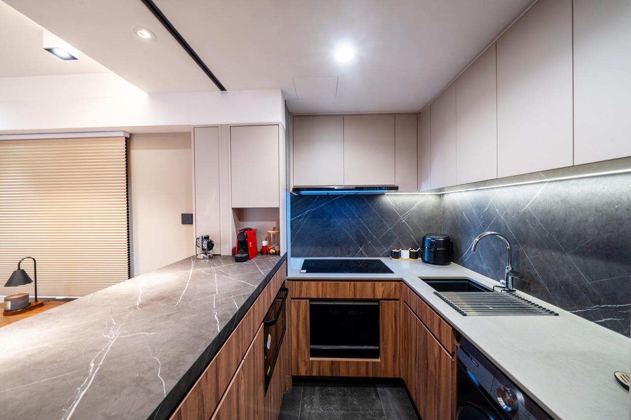 semi open kitchen 44sqm apartment Hong Kong semi open kitchen 44sqm apartment Hong Kong