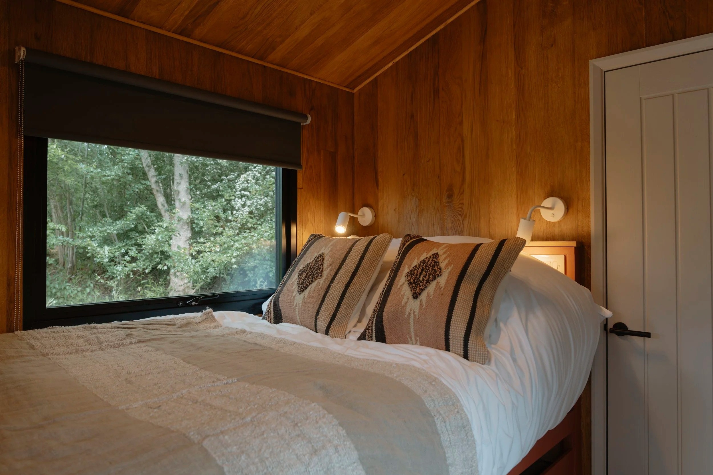 chambre mini-maison scandinave dans la campagne anglaise Little Wren chambre mini-maison scandinave dans la campagne anglaise Little Wren