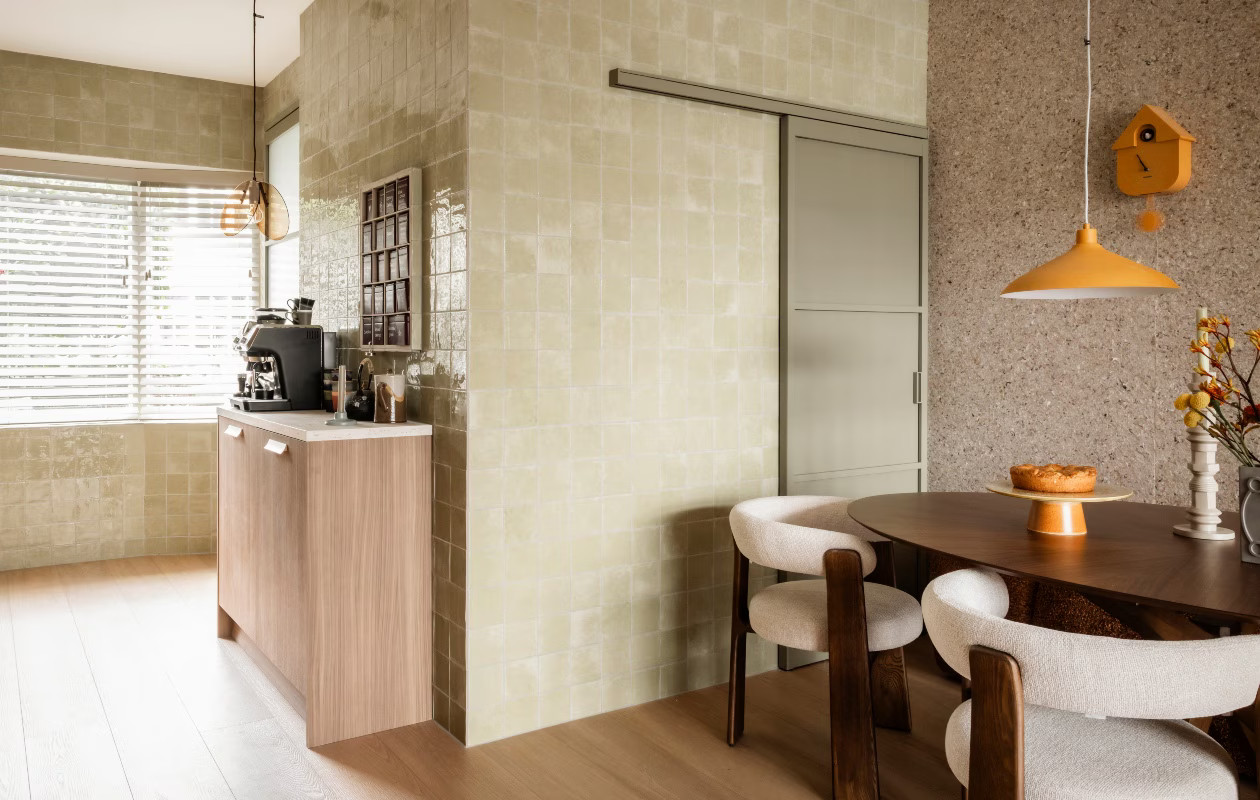 entrance and dining room soft contemporay decor by VT Wonen entrance and dining room soft contemporay decor by VT Wonen