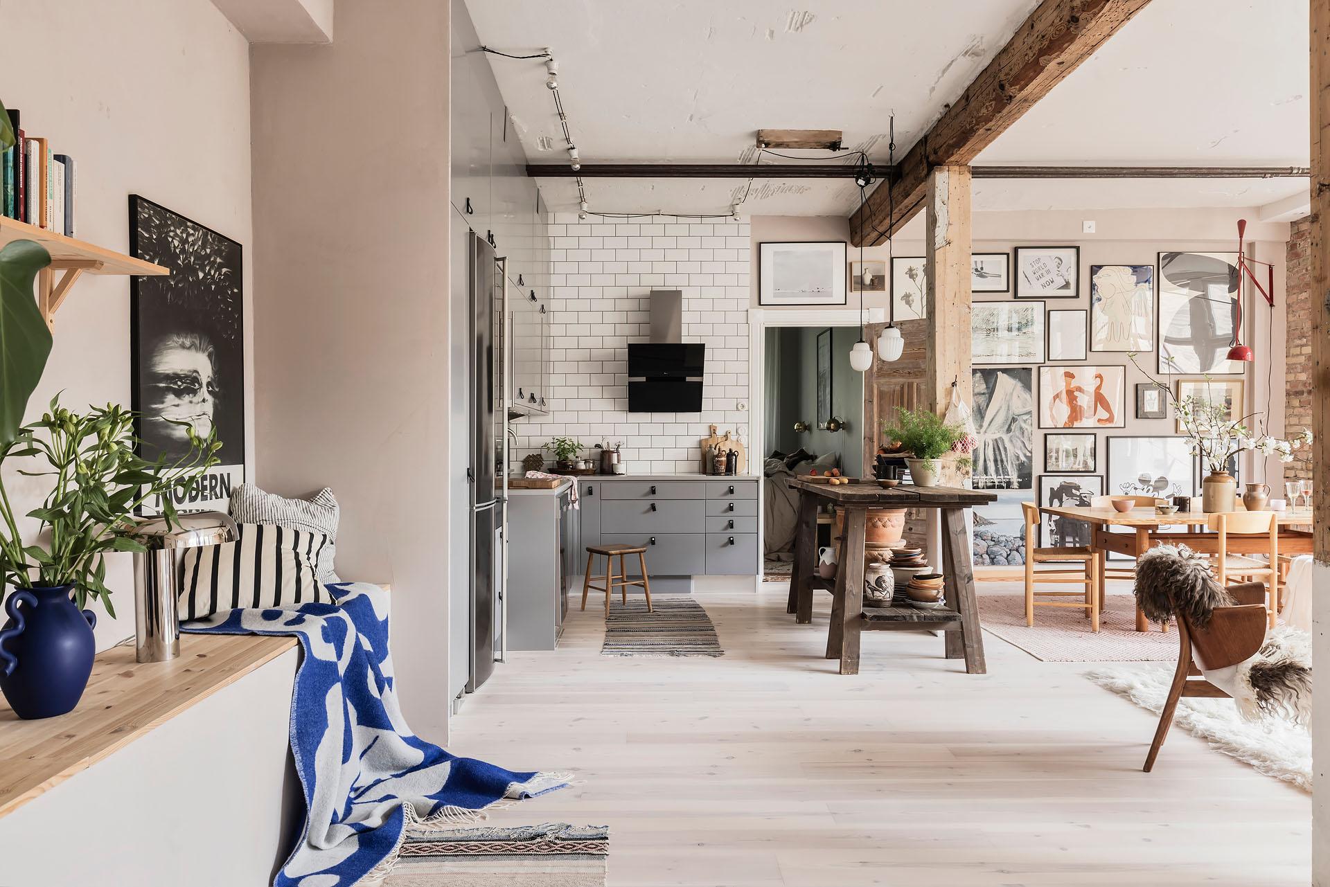 open kitchen and living room with bricks and beams 80sqm apartment Scandinavian decor open kitchen and living room with bricks and beams 80sqm apartment Scandinavian decor