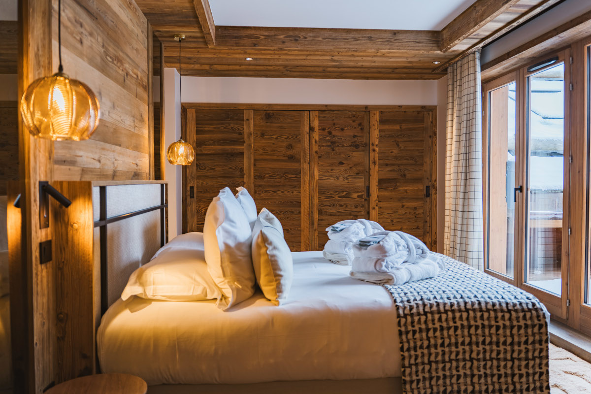 bedroom with wooden walls Méribel bedroom with wooden walls Méribel