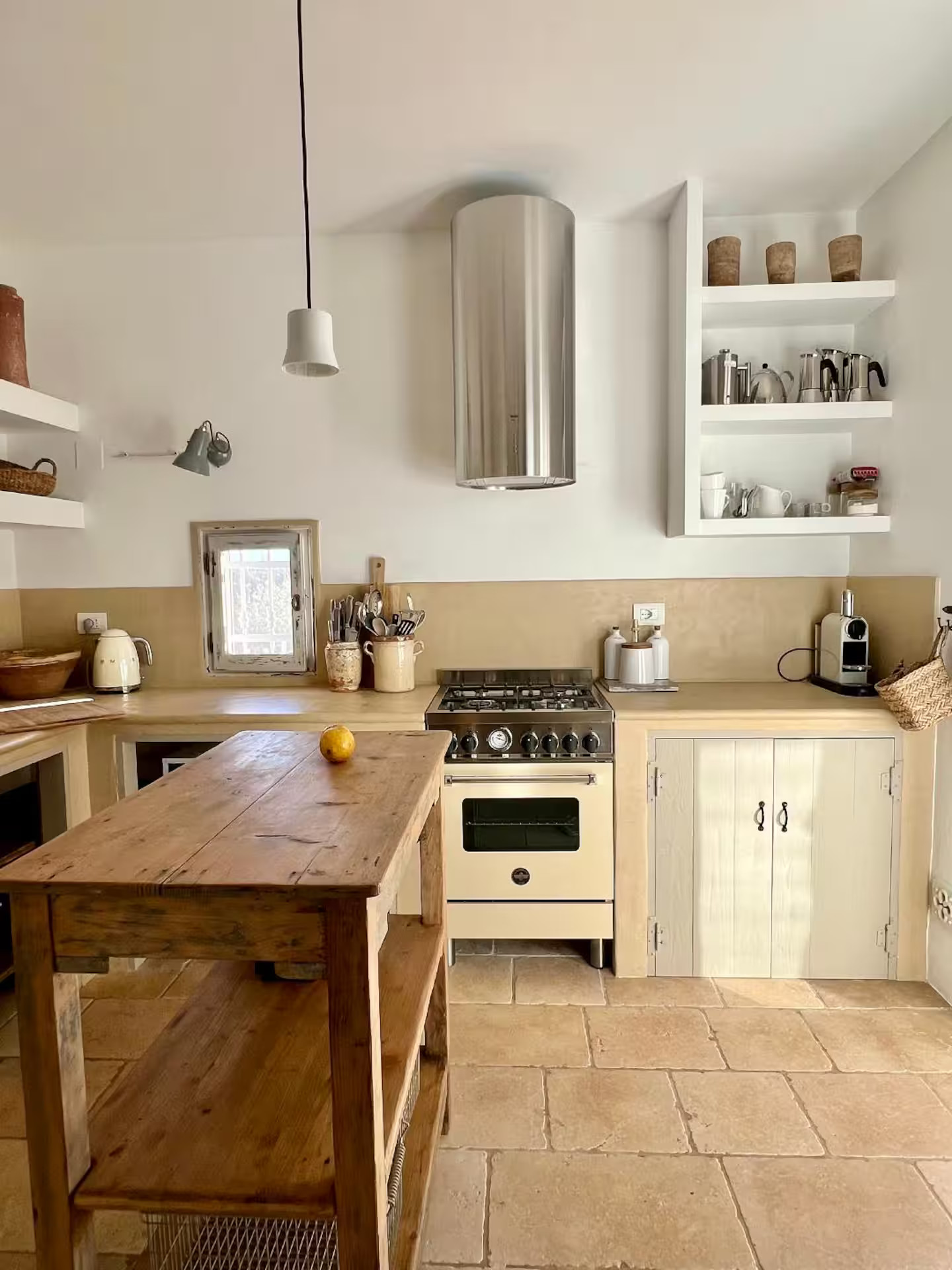 kitchen rustic chic decor renovated trullo in Puglia Trullo Falco