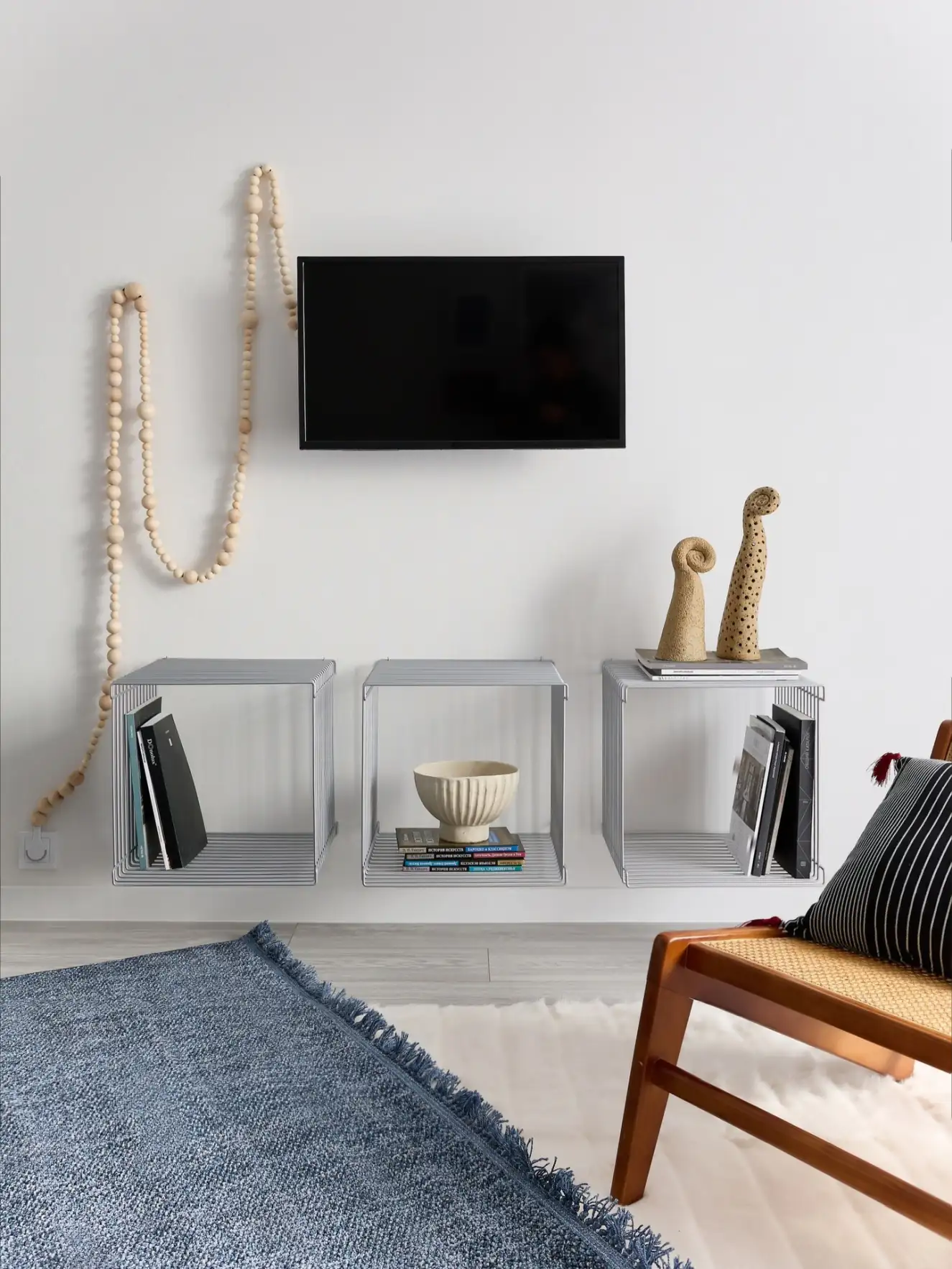 flat tv on wall flat tv on wall