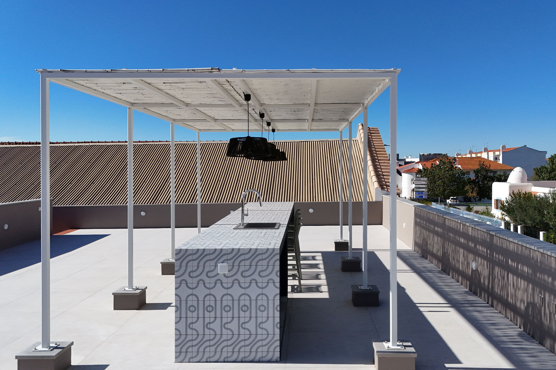 terrace with pergola Casa Dima Algarve