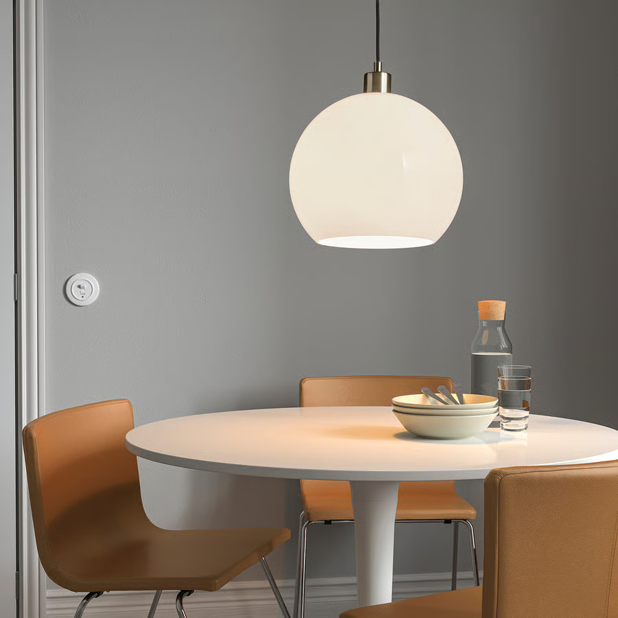 salle à manger IKEA article maison fraiche en été sans climatisation