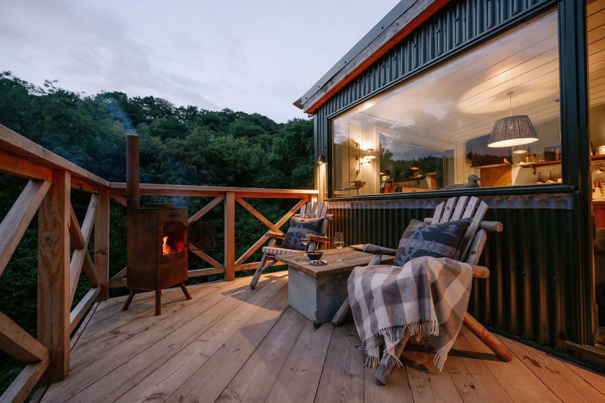 terrace small house UKAI by HÁM Interiors