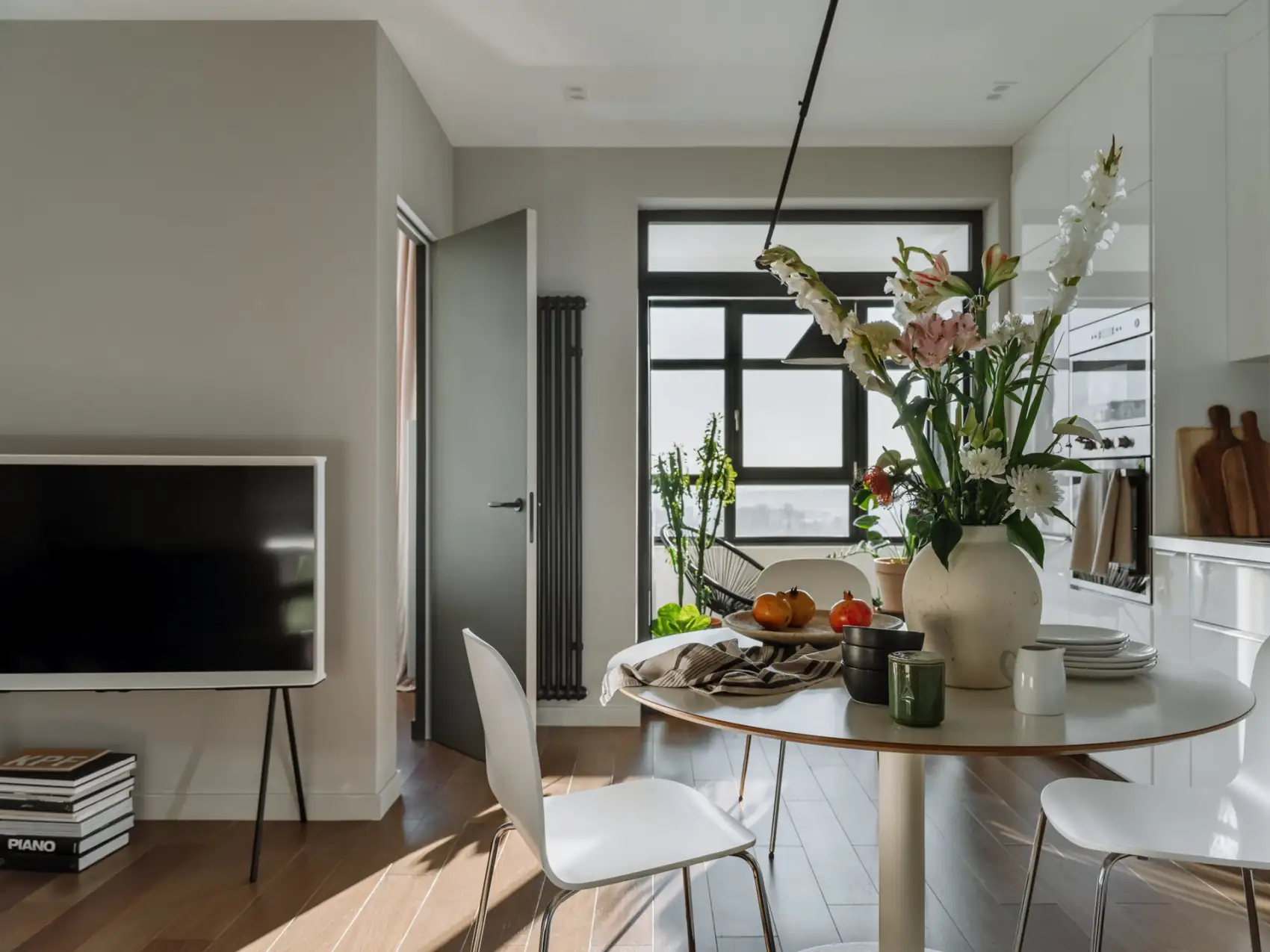 salon dans ancien studio de 35m2 transformé en deux-pièces décoration contemporaine